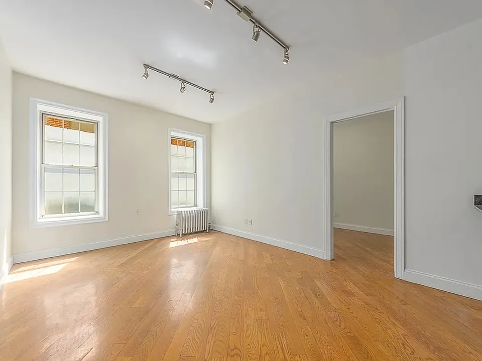 266 Washington Ave #A5