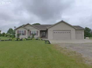 1928 Western Ridge Dr, Caro, MI 48723