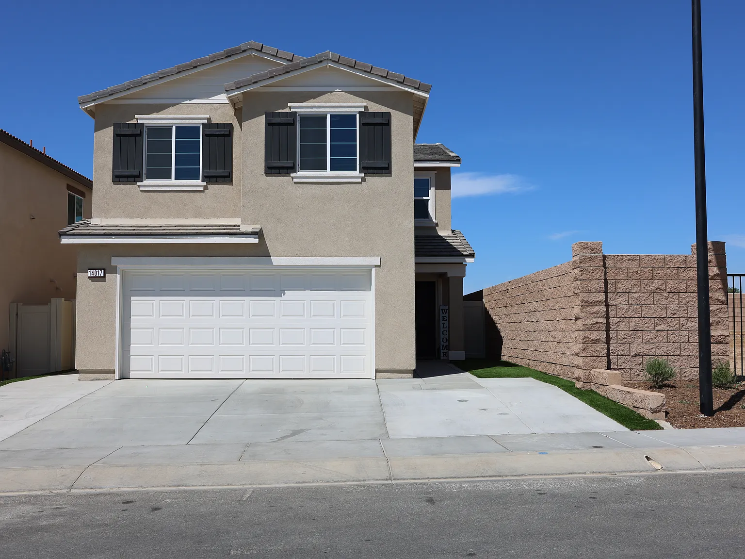 4 bed, 1725 sqft, $3,600 — Photo 3