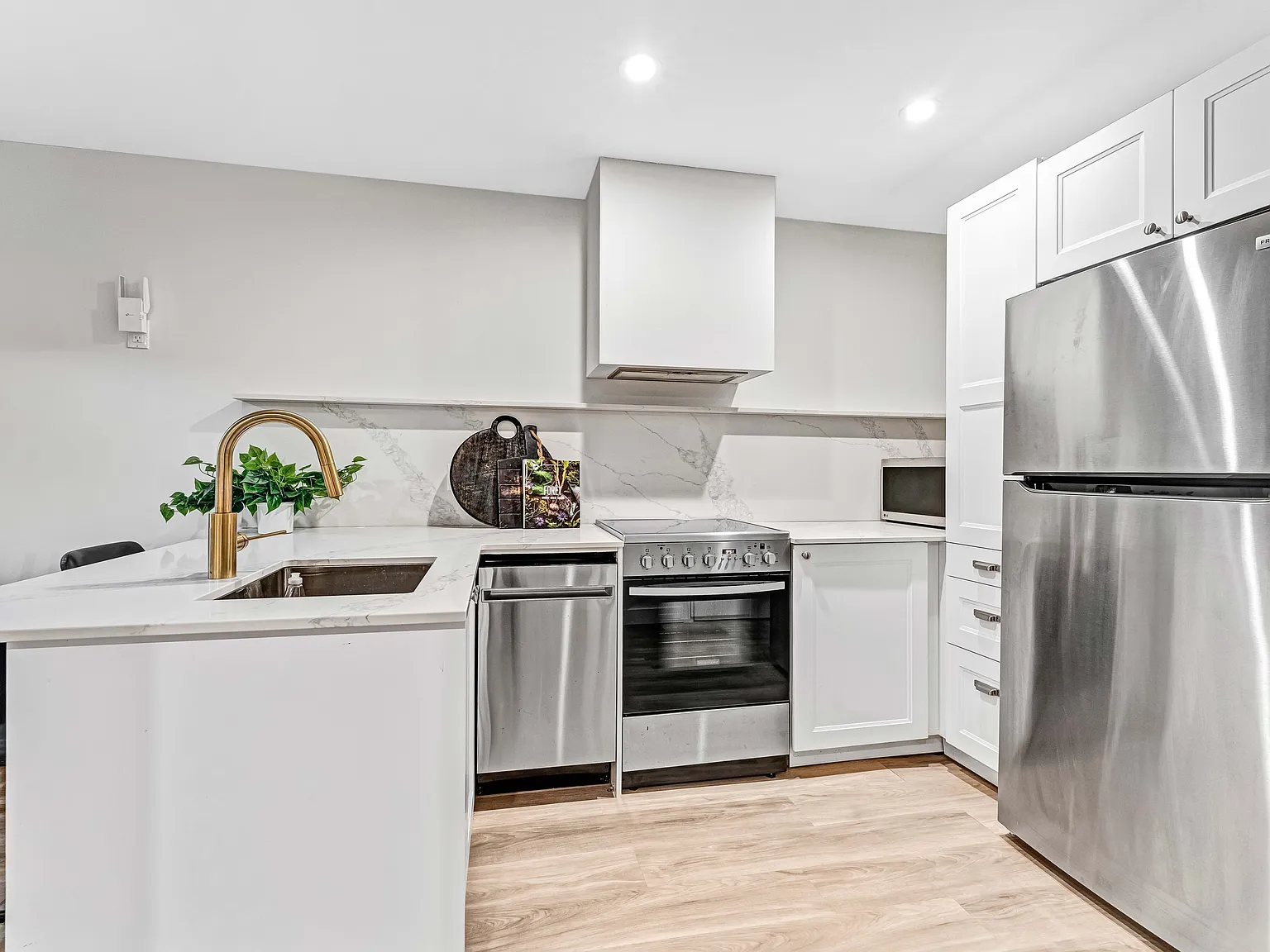 119 Hopewell Avenue — Photo 1