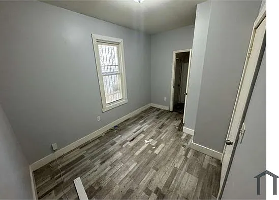 27 Hanford St #1 — Photo 8