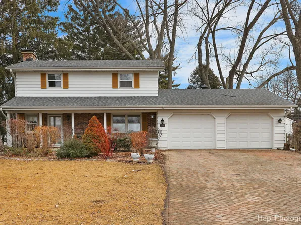 25583 W Lakeview Ct, Lake Villa, IL 60046