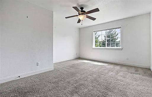 100 Grandview Ct #115 — Photo 14