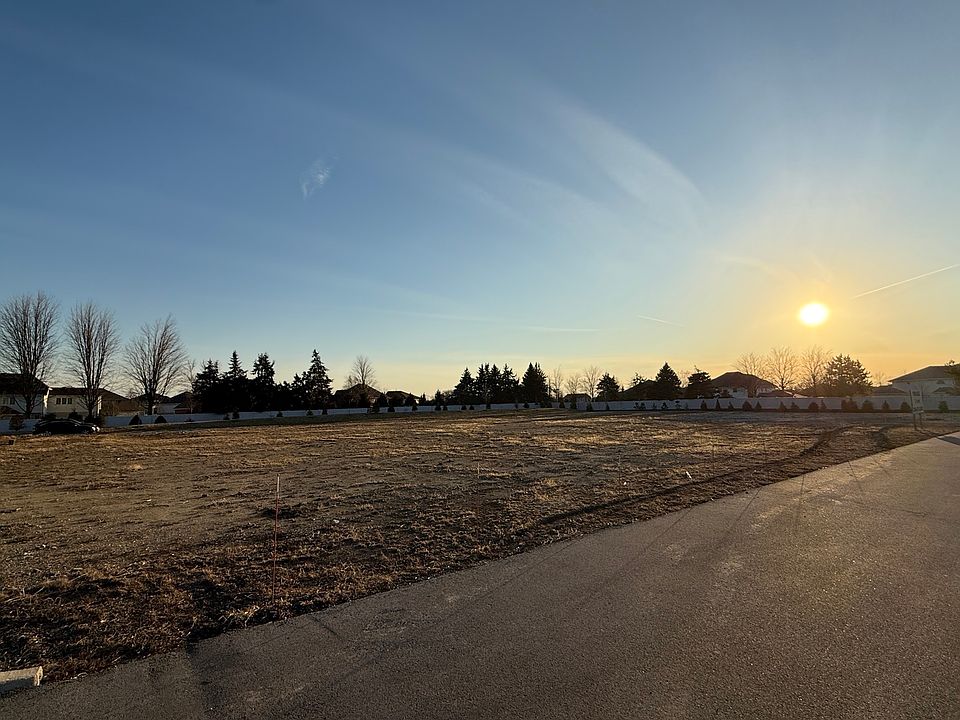 1st image of LOT 2 W Laraway Rd