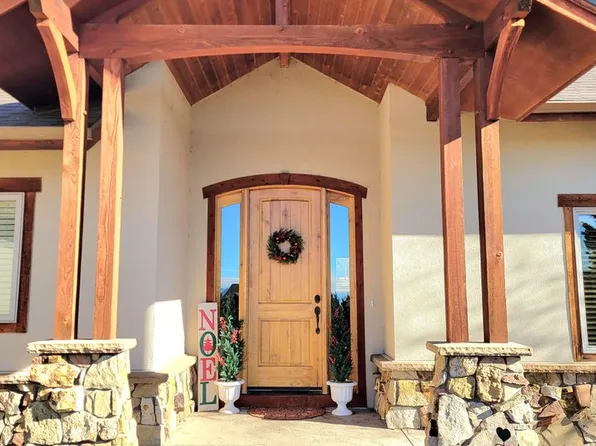 6825 Apache Rd, Loveland, CO 80534