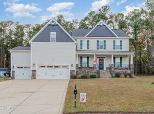 41 Blue Jay Ct, Lillington, NC 27546