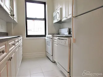 Rented by City Connections Realty