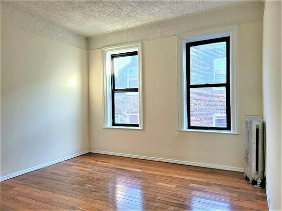 2nd image of 2541 Aqueduct Ave W #E4