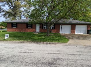 277 Summit St, Red Bud, IL 62278