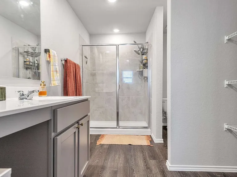610 Pleasanton Way — Photo 22