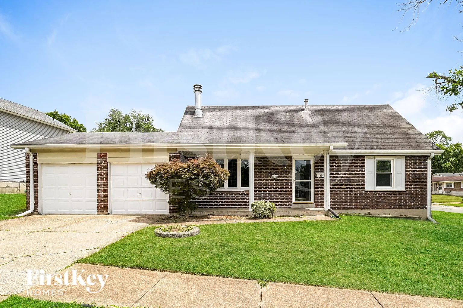 2736 Sedan Dr photo 1