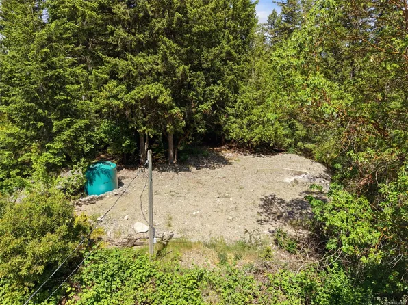 1515 Hartman Ave, Nanaimo, BC V9X 1S4
