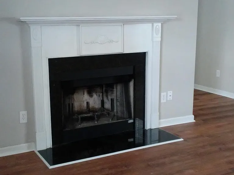 220 Dawsons Park Dr — Photo 2