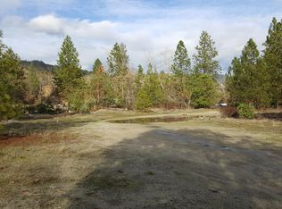 1924 Kurtz Ln, Grants Pass, OR 97526