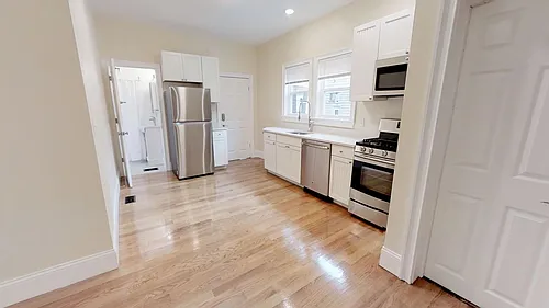 8 Claremon St Photo 1