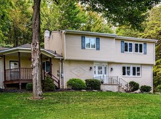 1632 Garvin Rd, Cranberry Township, PA 16066