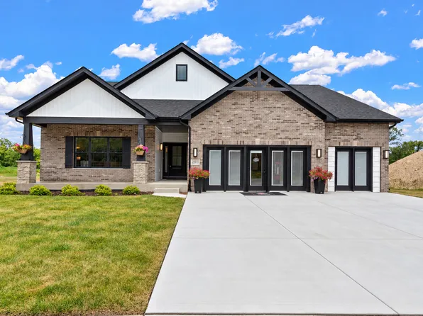25927 W Ravine Woods Dr, Channahon, IL 60410