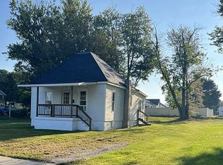 330 Beach St S, Kewanee, IL 61443
