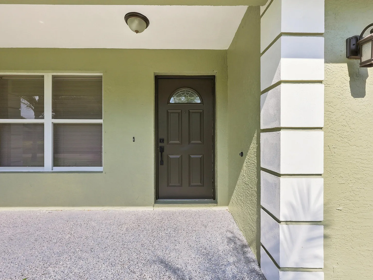 3 bed, 2.0 bath, 1252 sqft, $2,500 — Photo 4