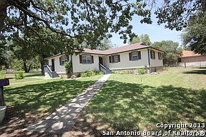 1st image of 816 Evening Shade Dr