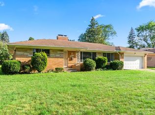18255 Greenwald Dr, Southfield, MI