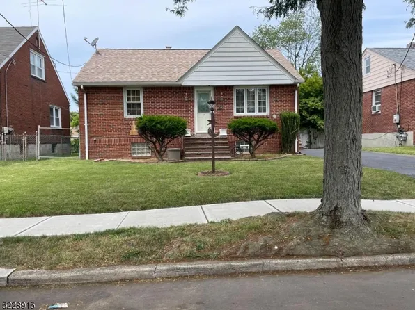 24 Norwood Ave, Clifton City, NJ 07011