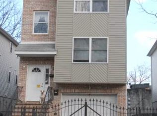 78 16th Ave, Newark, NJ 07103