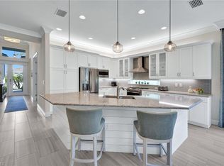 28582 Twain Dr, Bonita Springs, FL 34135
