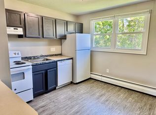 2 Standish Ct #D, Greenfield, MA 01301