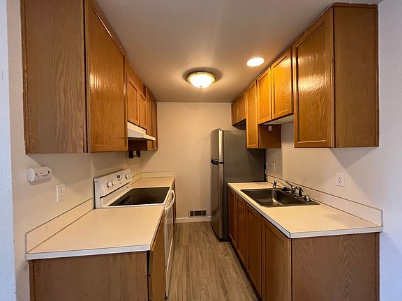 2nd image of 12510 18th St NE #0