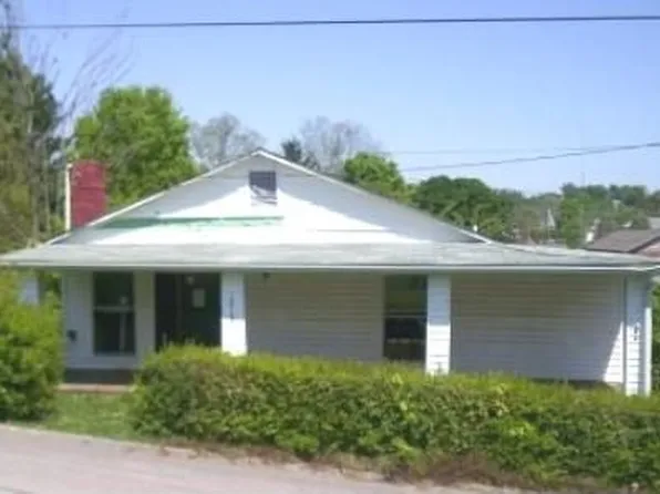 1418 Reynolds St, White Pine, TN 37890