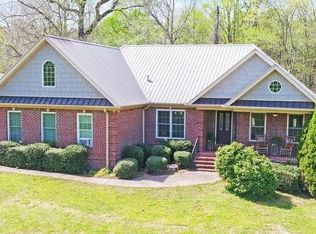 371 Shamrock Farm Rd, Ellijay, GA 30536