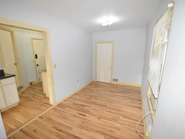457 Talma St #2 — Photo 17