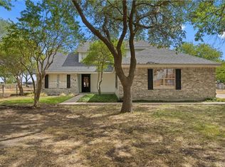 718 4th St, Eddy, TX 76524