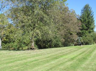 228 Algonquin Trl, Somerset, KY 42501
