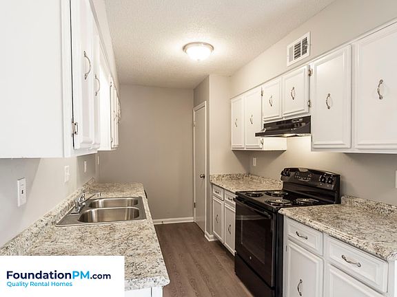 4th image of 2041 Dawson Ln