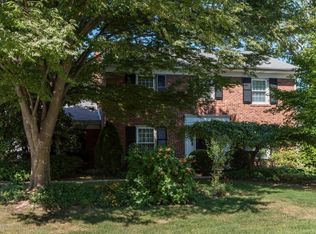 3812 Burning Bush Rd, Brownsboro Farm, KY 40241