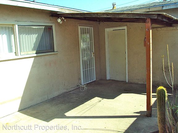 2nd image of 3138 Dwight St
