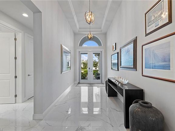 5th image of 8926 Redonda DR