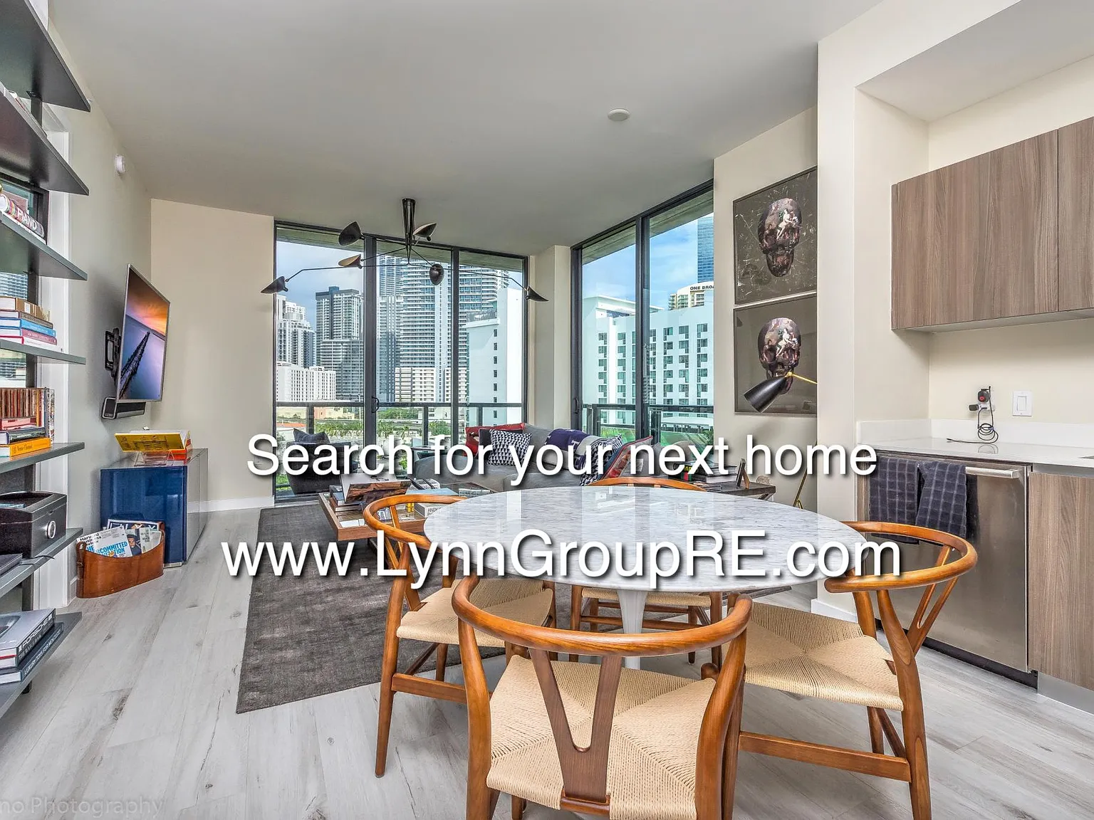 2 bed, 1000 sqft, $4,290 — Photo 4