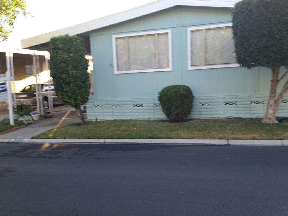 1st image of 3170 Oakbridge Dr