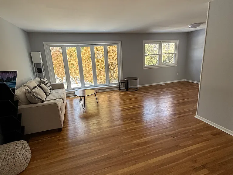 1716 Pine Valley Dr — Photo 4