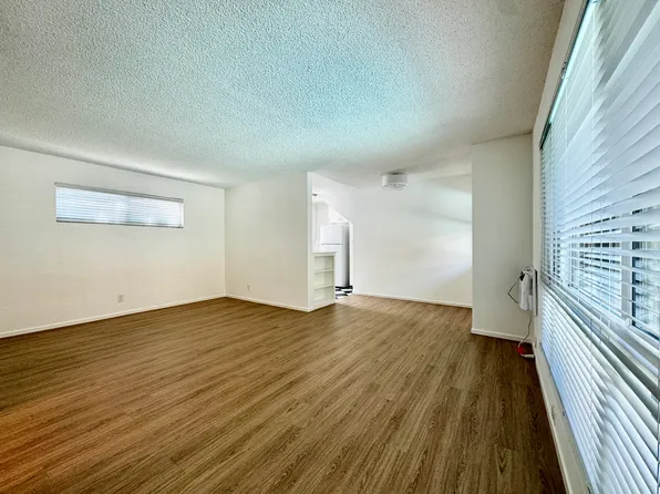 934 N Gardner St, Los Angeles, CA