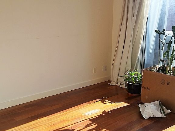 5th image of 377 Franklin Ave APT 4B