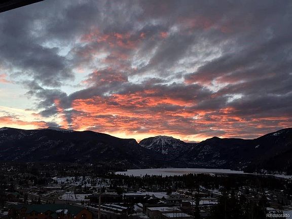 5th image of 154 Tall Pine Cir