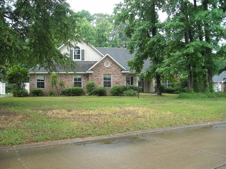 1st image of 5017 Sweetwater Dr