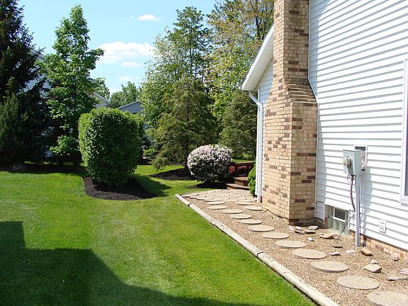 5th image of 5128 Abigail Dr