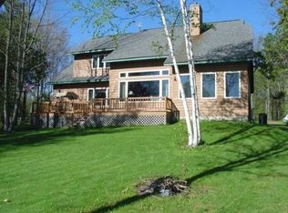 11247 E Shore Rd, Marenisco, MI 49947