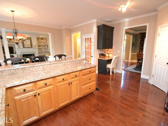 5th image of 2587 Forest Meadow Ln