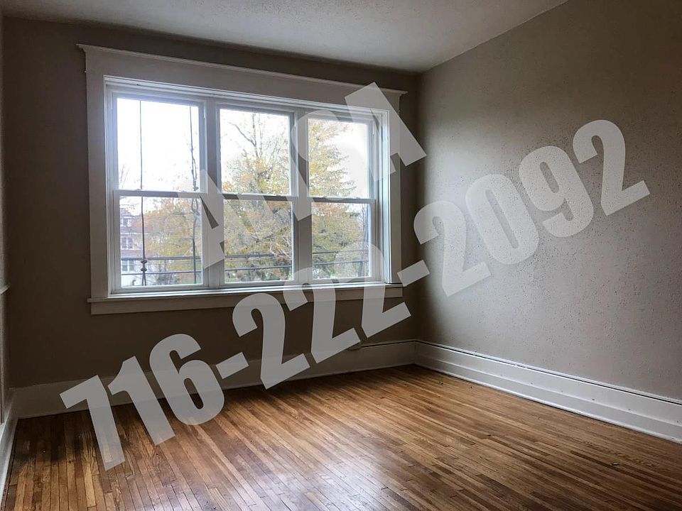 1st image of 1942 Seneca St APT 11